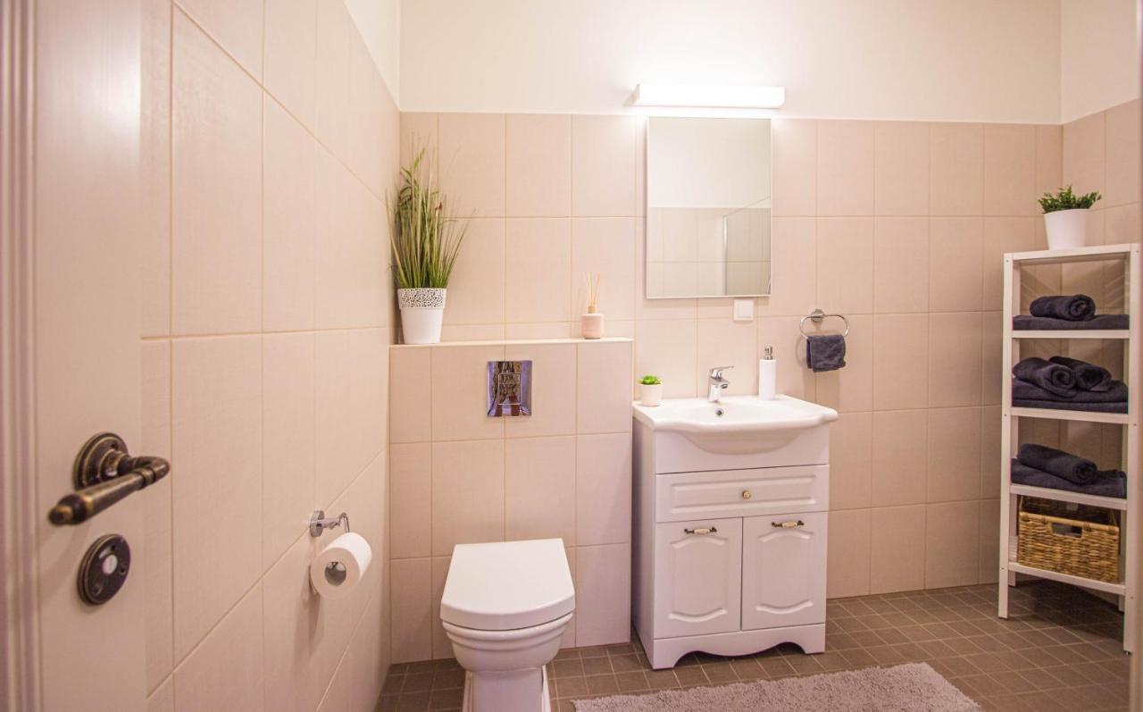 Lossi 32 Cozy Apartment Tartu Esterno foto