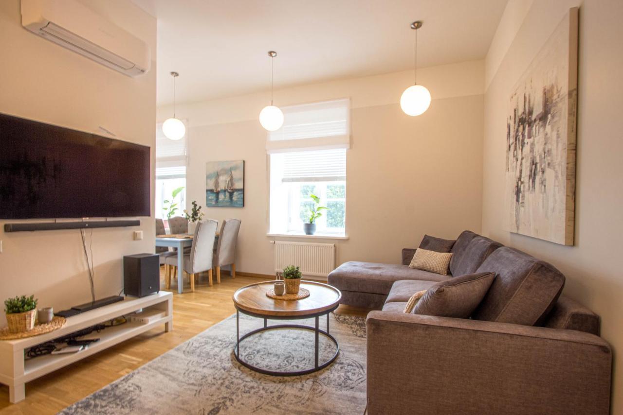 Lossi 32 Cozy Apartment Tartu Esterno foto